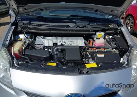 2013 Toyota Prius Three из США, поврежденный, VIN JTDKN3DU7D1632244